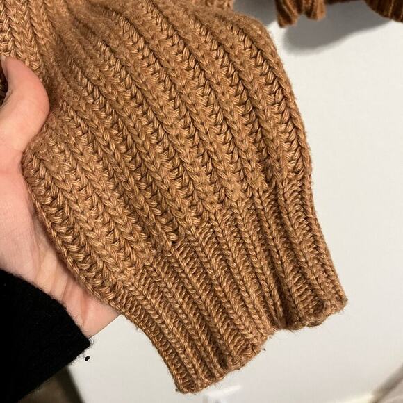 Lovers & Friends Turtleneck Rib Knit Crop Sweater Angora Blend Tan Small - Picture 6 of 6
